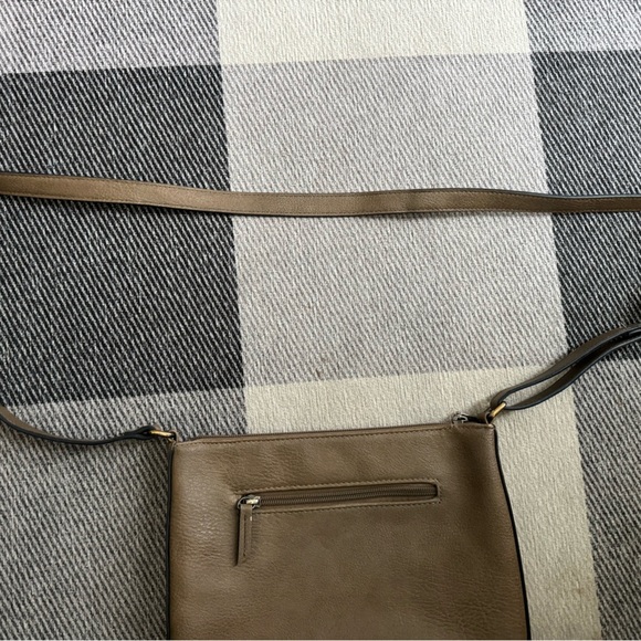 Roots Crossbody Vegan Leather Bag - Picture 14 of 16